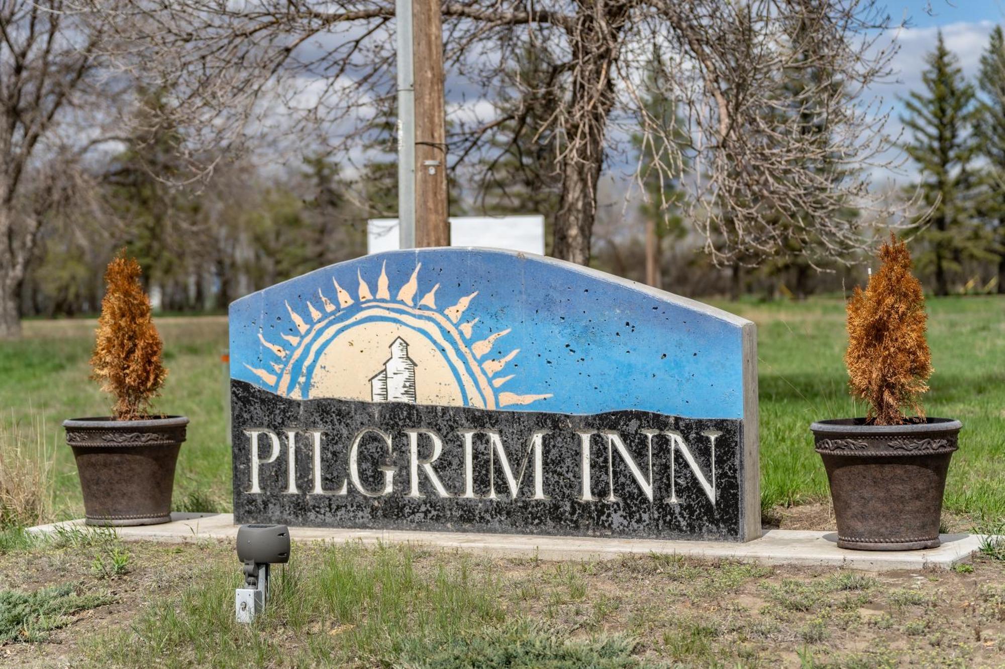 Pilgrim Inn Caronport Eksteriør billede